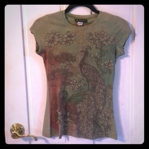 Peacock Fitted T-shirt